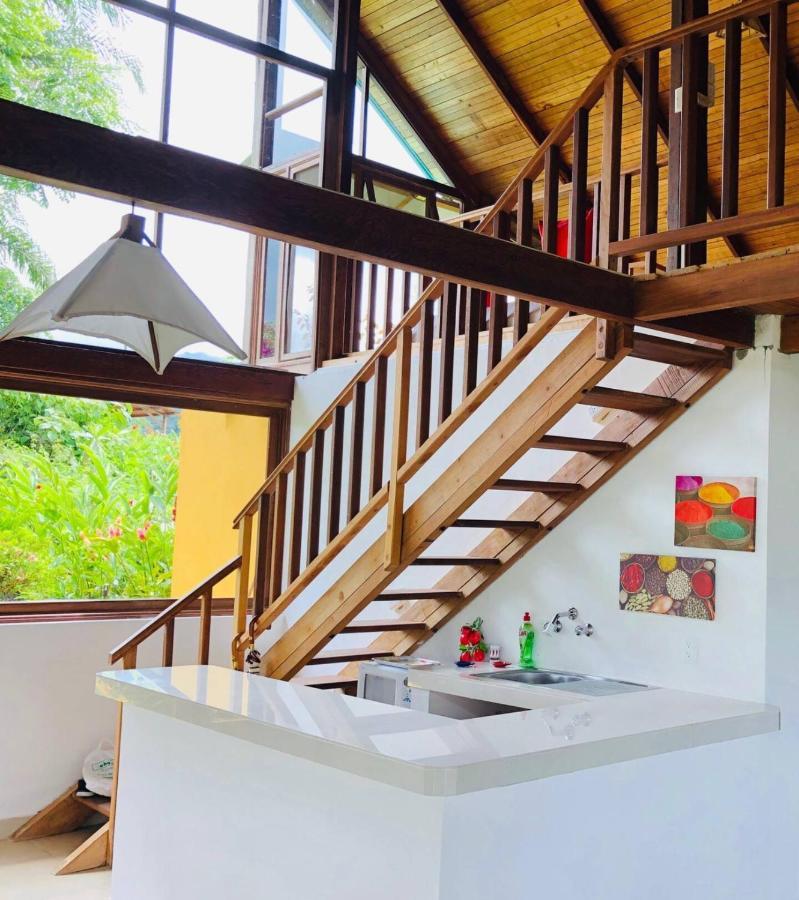 Elegant Home In Private Ecological Property, With Private River - Bird Watching 240 Bird Species Nanegal ภายนอก รูปภาพ